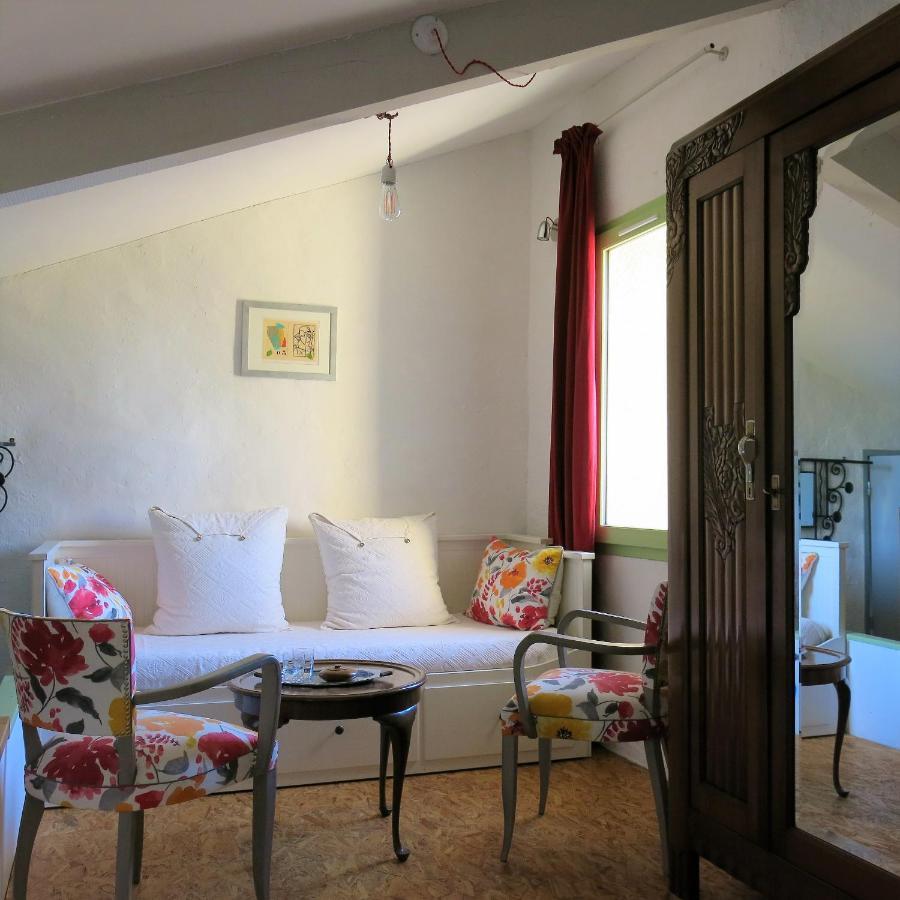 La Buissonniere Bed and Breakfast Oppède Exteriör bild